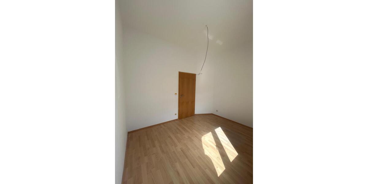 Erdgeschoßwohnung Offenbach am Main Buchrain - 2 Zimmer, 62 m&sup2;, 750&euro; | Angebot:26181057