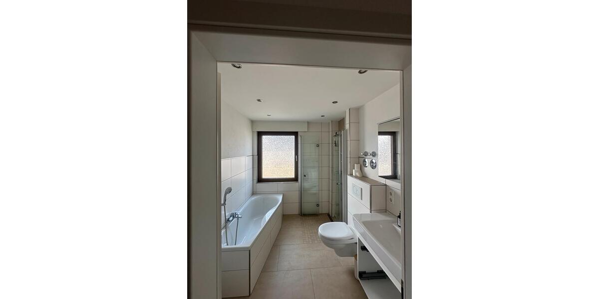 Etagenwohnung Florstadt - 3 Zimmer, 80 m&sup2;, 950&euro; | Angebot:25960515