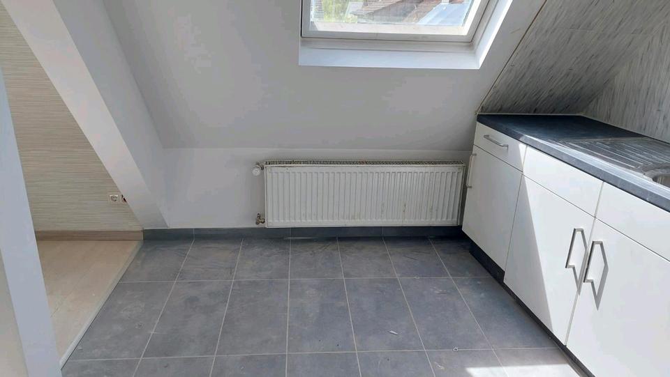Dachgeschoßwohnung Geiselbach - 2 Zimmer, 46 m&sup2;, 539&euro; | Angebot:25451223