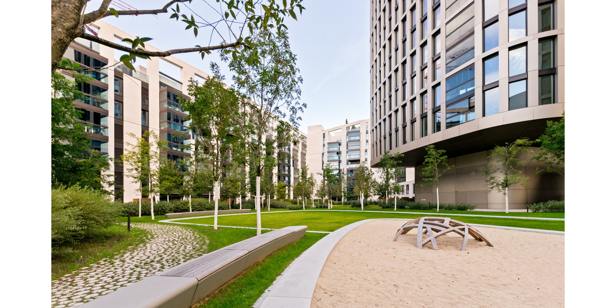 Etagenwohnung Frankfurt am Main Ostend - 2 Zimmer, 69 m&sup2;, 2.550&euro; | Angebot:25737653