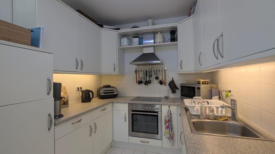 Erdgeschoßwohnung Frankfurt am Main Niederrad - 2.5 Zimmer, 74 m&sup2;, 1.550&euro; | Angebot:24870324