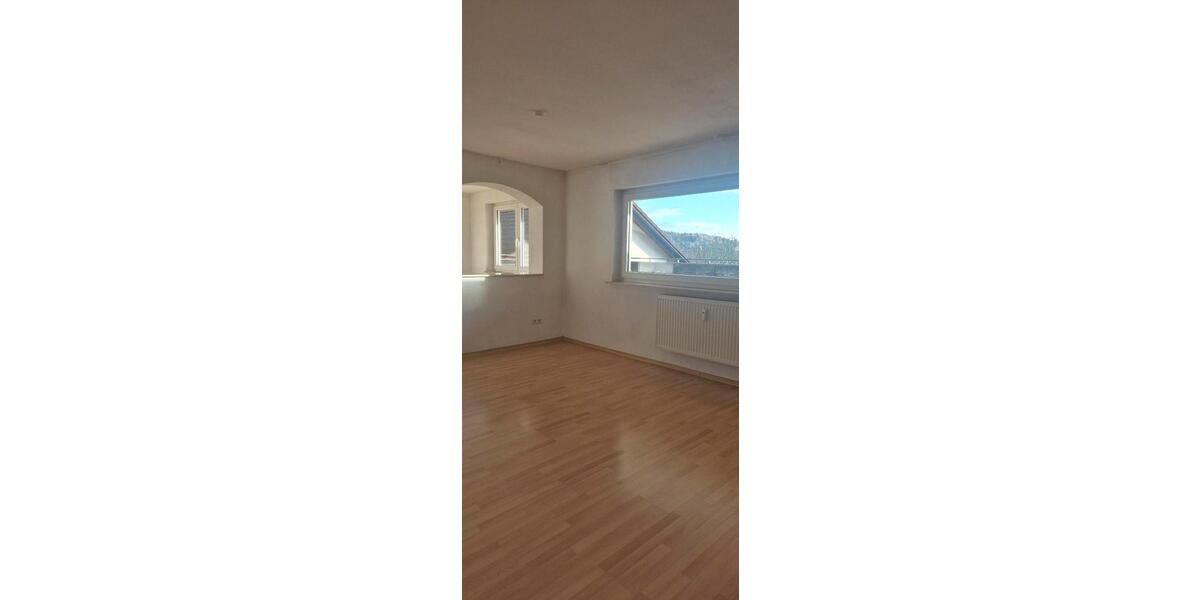 Erdgeschoßwohnung Hösbach - 3 Zimmer, 86 m&sup2;, 950&euro; | Angebot:25979883