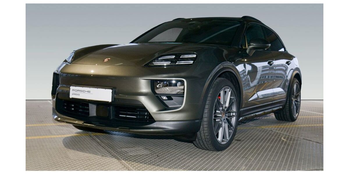 Porsche Macan 9.900 km 105.970 &euro; Frankfurt 60314