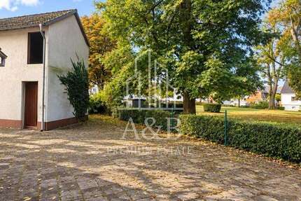 Haus Rodheim Rodheim vor der Höhe - 8 Zimmer, 180 m&sup2;, 490.000&euro; | Angebot:27583876