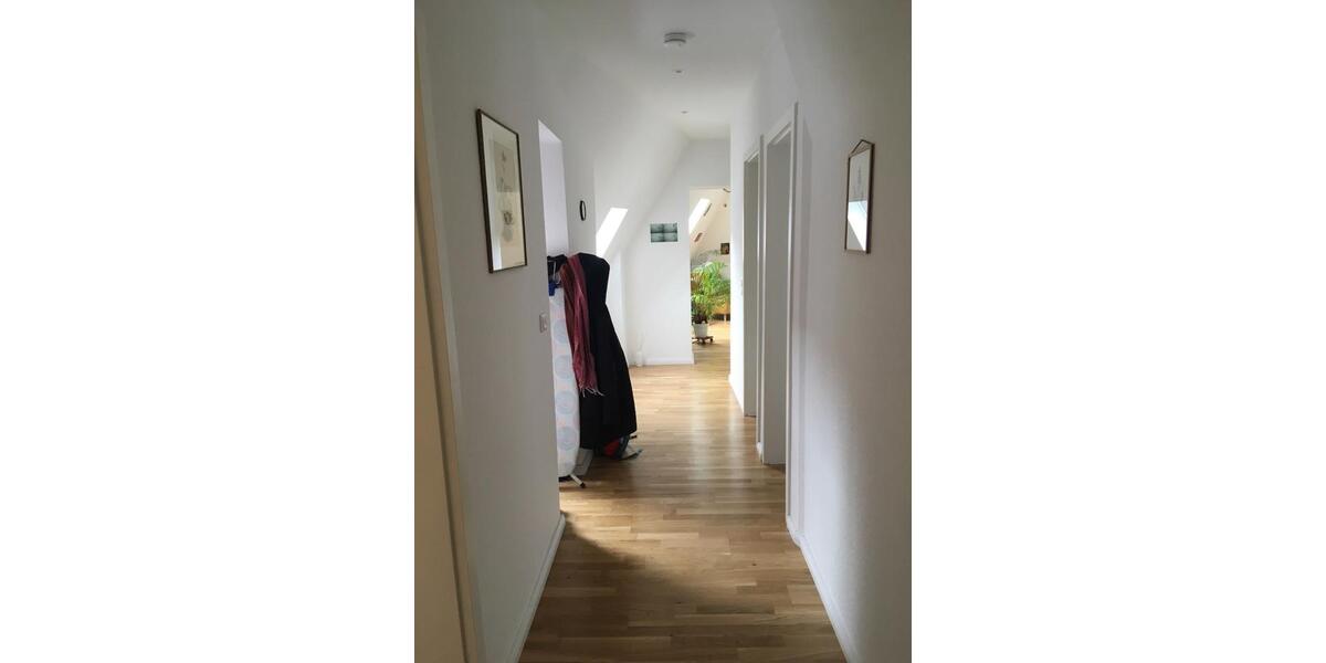 Dachgeschoßwohnung Frankfurt am Main Innenstadt 1 - 2 Zimmer, 50 m&sup2;, 1.095&euro; | Angebot:25392016