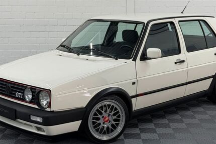 VW Golf 102.800 km 20.900 &euro; Aschaffenburg 63743