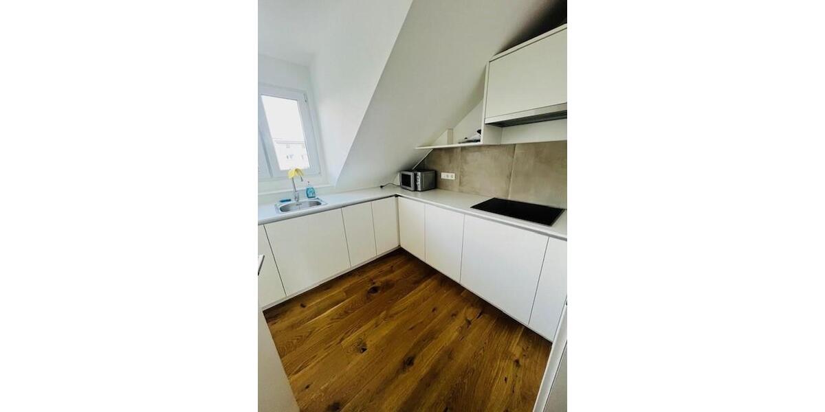 Dachgeschoßwohnung Offenbach am Main Hafen - 2 Zimmer, 46 m&sup2;, 950&euro; | Angebot:25757393