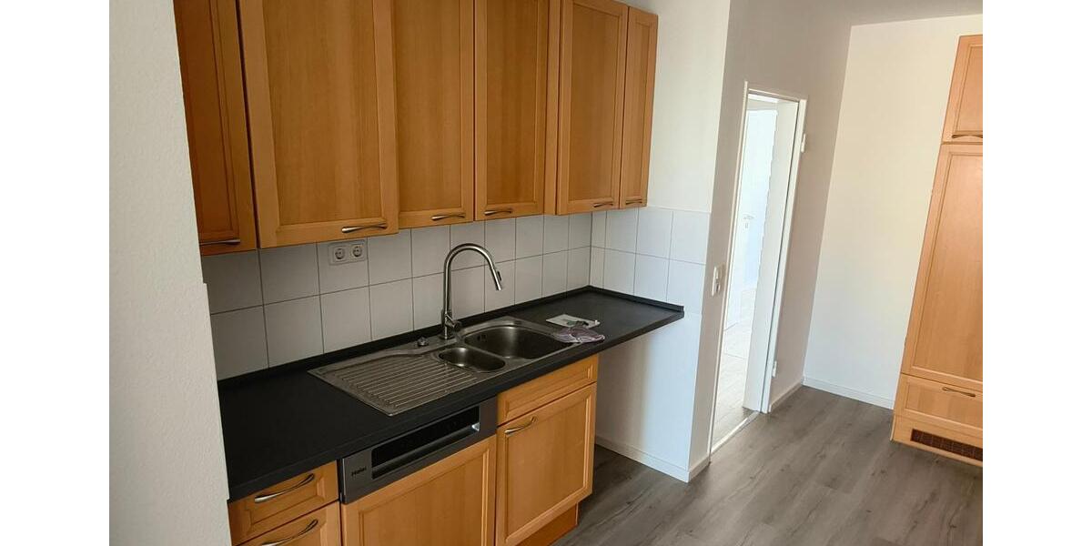 Etagenwohnung Langenselbold - 4 Zimmer, 108 m&sup2;, 970&euro; | Angebot:25431406