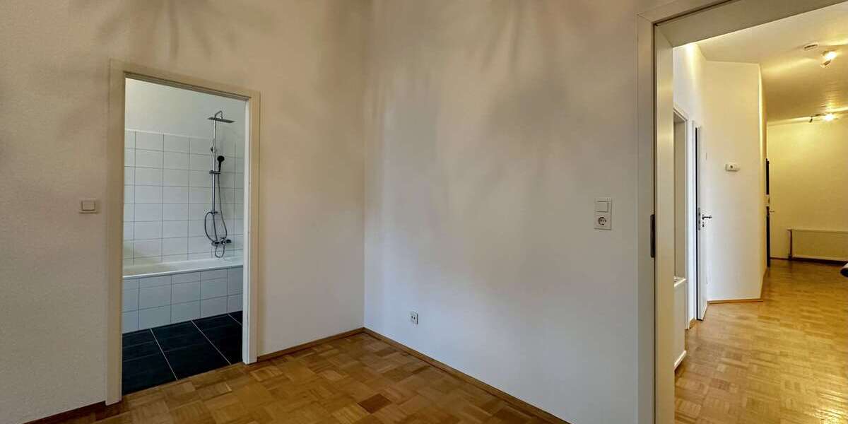 Etagenwohnung Frankfurt am Main Bornheim - 3 Zimmer, 80 m&sup2;, 1.000&euro; | Angebot:27718528