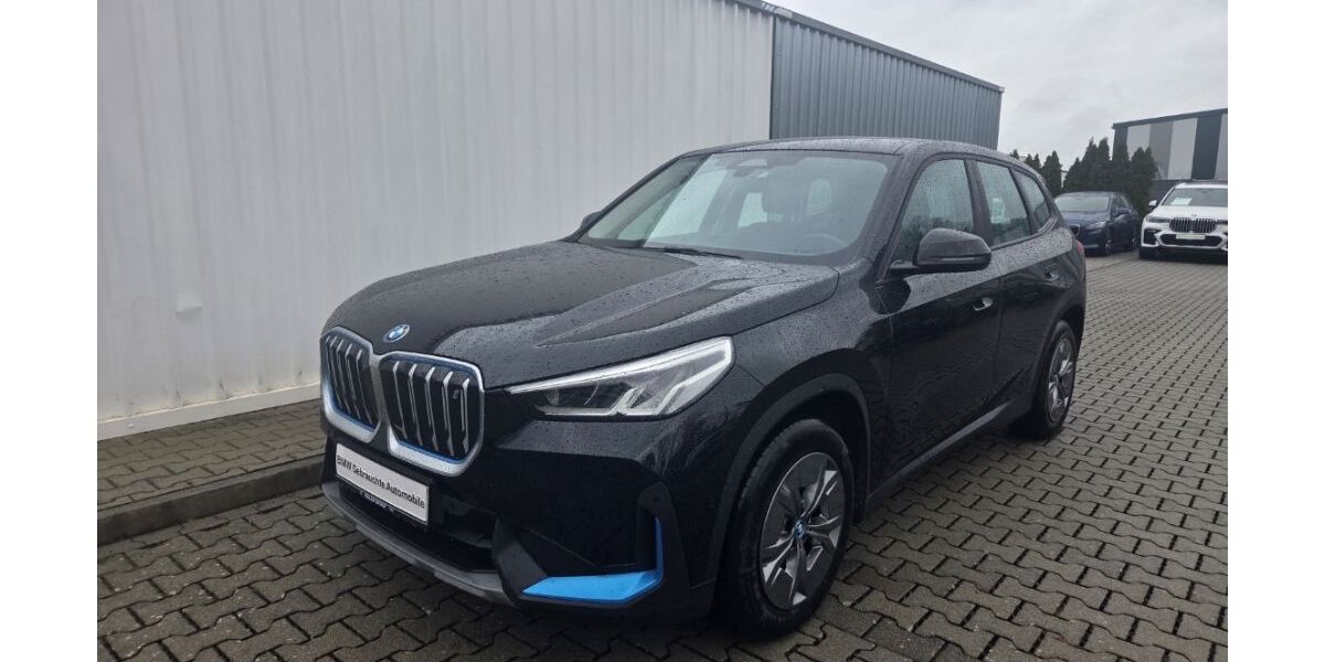 BMW iX1 14.384 km 31.977 &euro; Rödermark 63322