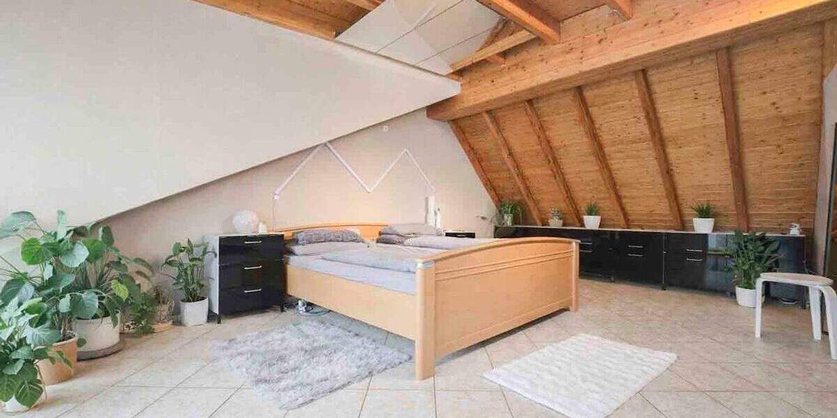 Mehrfamilienhaus, Wohnhaus Schöneck Büdesheim - 8 Zimmer, 565.000&euro; | Angebot:25714148