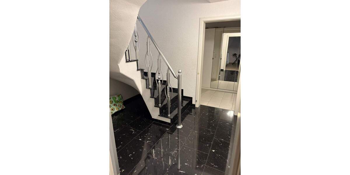 Einfamilienhaus Neu-Isenburg Isenburg - 4 Zimmer, 165 m&sup2;, 990.000&euro; | Angebot:25683589