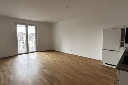 Wohnung Frankfurt am Main Europaviertel - 3 Zimmer, 75 m&sup2;, 1.399&euro; | Angebot:26019878