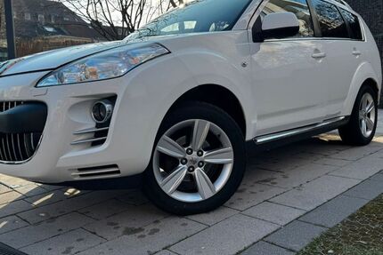 Peugeot 4007 262.000 km 2.999 &euro; Frankfurt am Main 60486