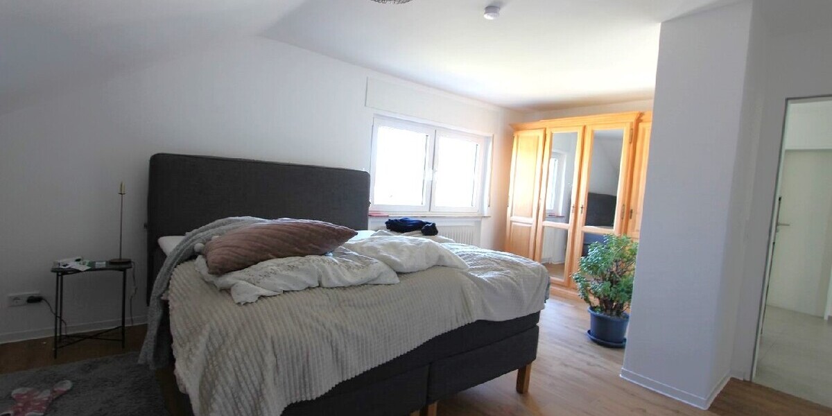 albero:) Attraktives Dreifamilienhaus - Gartenetage sofort beziehbar! - Einfamilienhaus Großkrotzenburg | Angebot:19925679