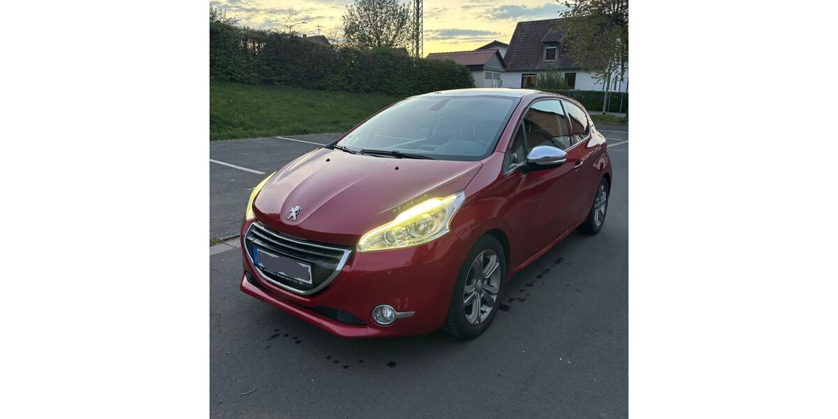 Peugeot 208 170.000 km 4.000 &euro; Reichelsheim 61203