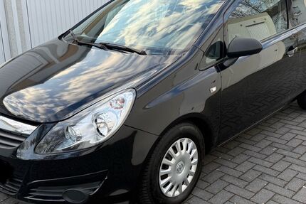 Opel Corsa 208.000 km 2.000 &euro; Maintal 63477