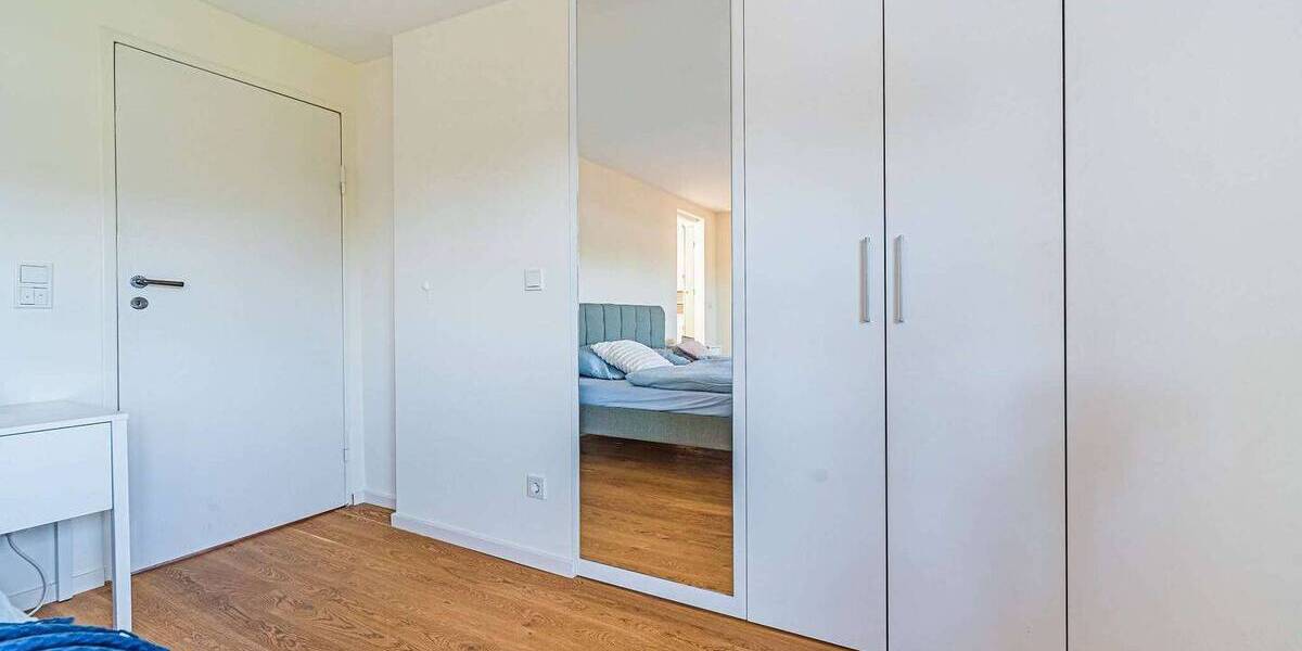 Etagenwohnung Frankfurt am Main Praunheim - 4 Zimmer, 125 m&sup2;, 3.500&euro; | Angebot:26824535