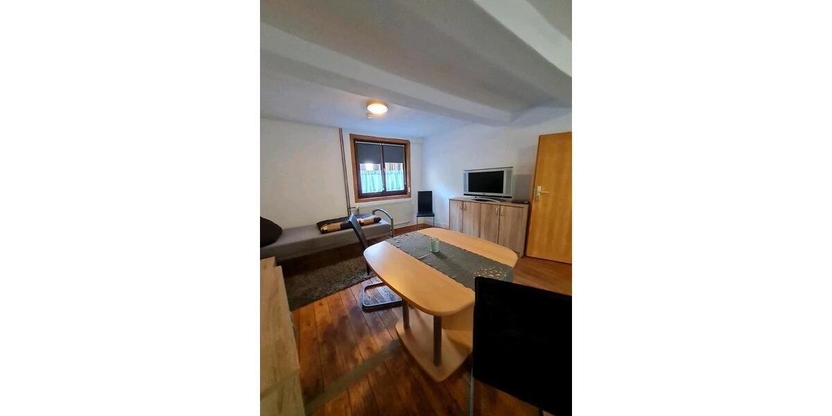 Erdgeschoßwohnung Gelnhausen - 3 Zimmer, 86 m&sup2;, 1.200&euro; | Angebot:26020945