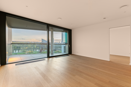 Wohnung Frankfurt am Main Ostend - 2 Zimmer, 63 m&sup2;, 1.880&euro; | Angebot:25925970