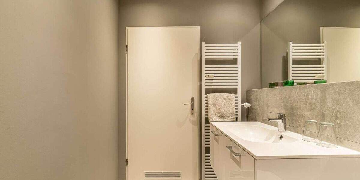 Etagenwohnung Frankfurt am Main Westend-Süd - 2 Zimmer, 48 m&sup2;, 1.920&euro; | Angebot:25769139