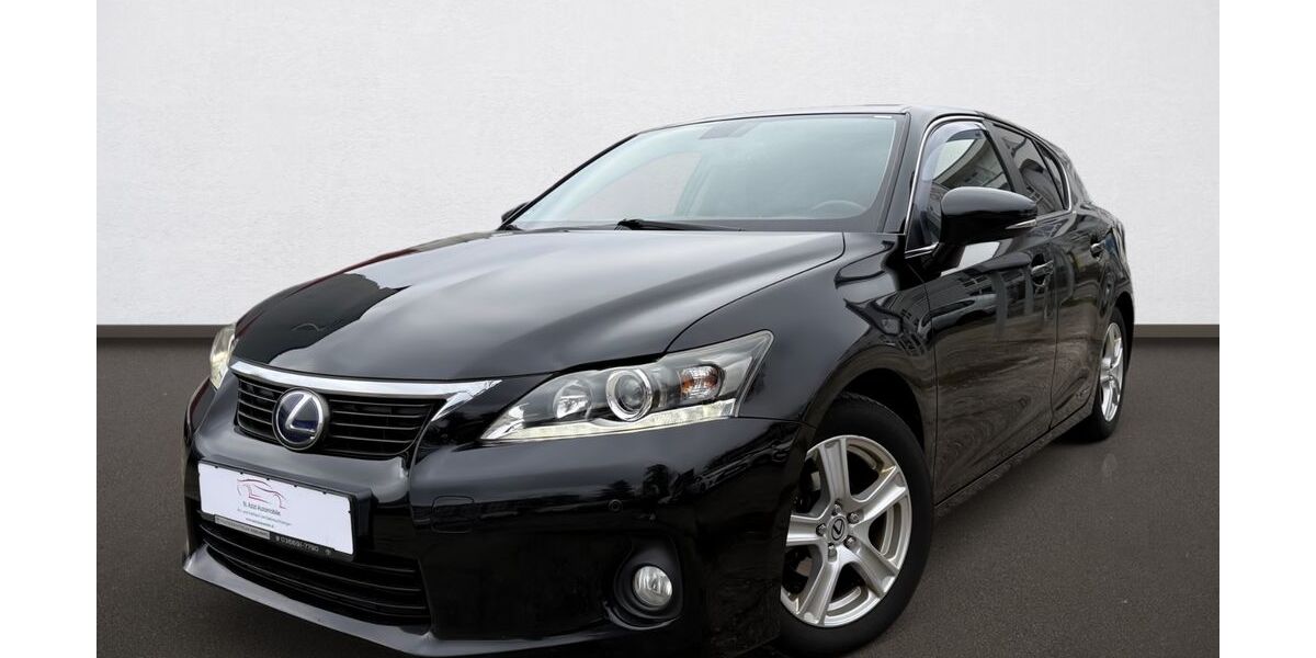 Lexus CT 200h 182.000 km 9.799 &euro; Frankfurt am Main 60386