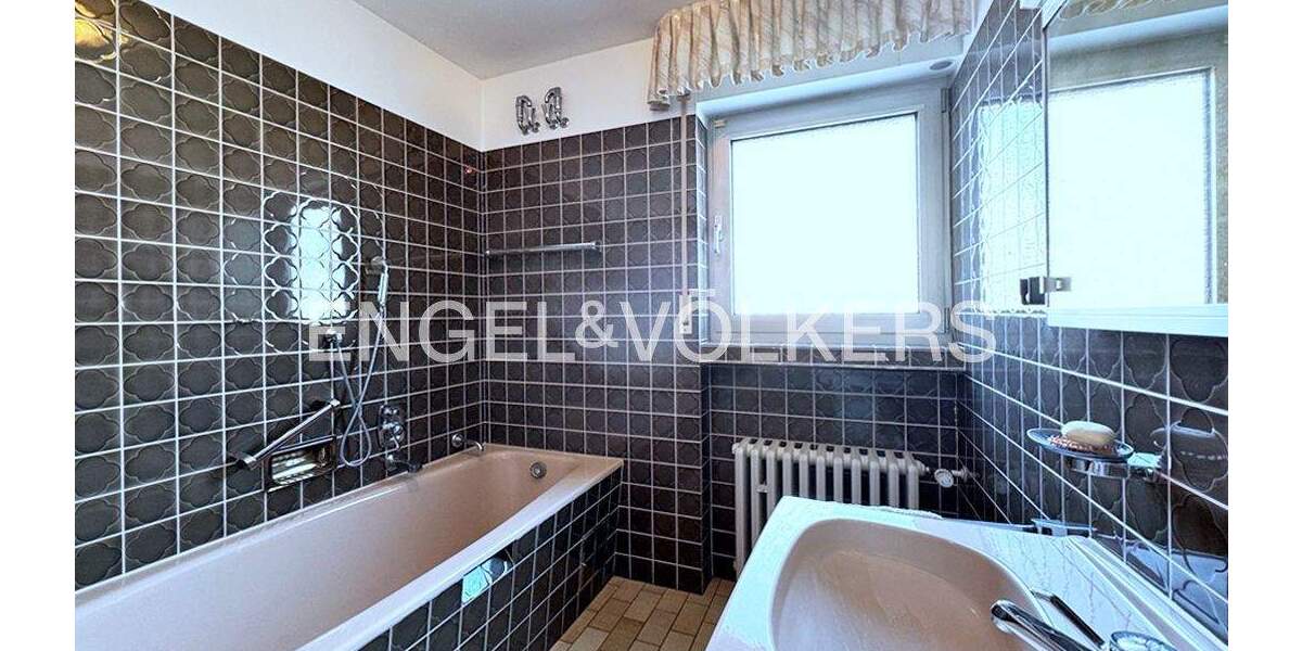 Einfamilienhaus Karben Klein-Karben - 8 Zimmer, 201 m&sup2;, 990.000&euro; | Angebot:25676865