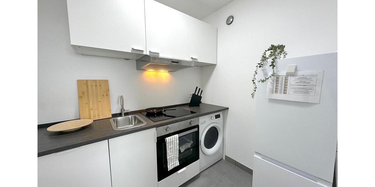 Etagenwohnung Frankfurt am Main Mitte-Nord - 1 Zimmer, 40 m&sup2;, 570&euro; | Angebot:25831073
