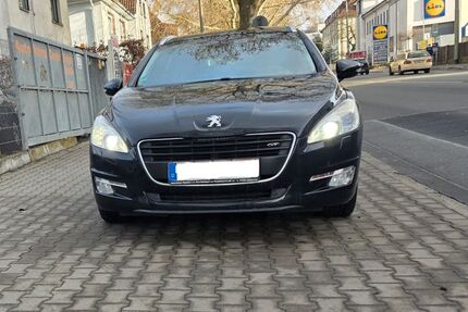 Peugeot 508 208.000 km 6.250 &euro; Offenbach 63071