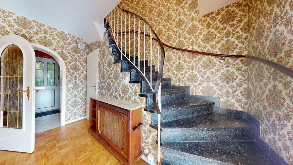 Reihenmittelhaus Frankfurt am Main Niederursel - 4 Zimmer, 125 m&sup2;, 645.000&euro; | Angebot:25769237