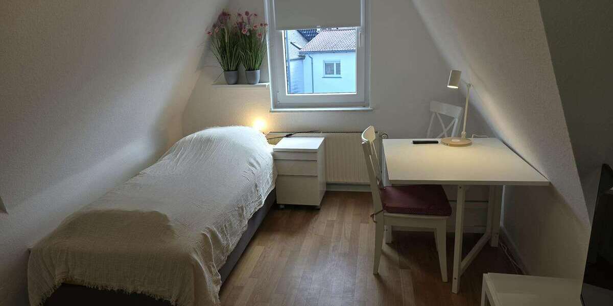 Zimmer Oberursel (Taunus) Oberstedten - 1 Zimmer, 780&euro; | Angebot:25876401