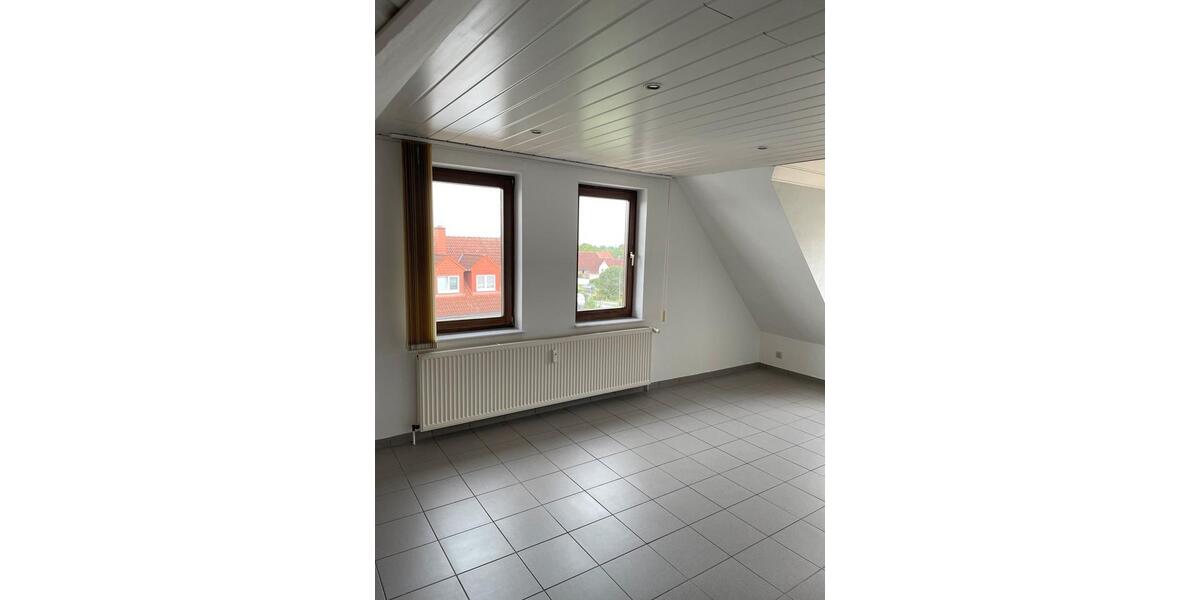 Erdgeschoßwohnung Rosbach vor der Höhe - 1 Zimmer, 40 m&sup2;, 600&euro; | Angebot:26120543