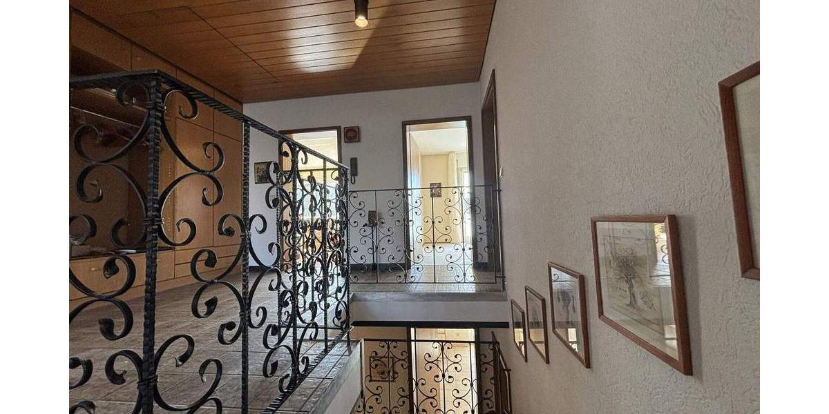 Einfamilienhaus Ranstadt - 6 Zimmer, 170 m&sup2;, 449.900&euro; | Angebot:25775618