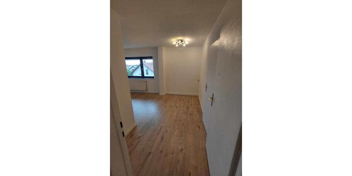 Etagenwohnung Großkrotzenburg - 3 Zimmer, 87 m&sup2;, 1.000&euro; | Angebot:26439321