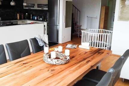 Wohnung Frankfurt Niederrad - 5 Zimmer, 157 m&sup2;, 2.400&euro; | Angebot:25819405