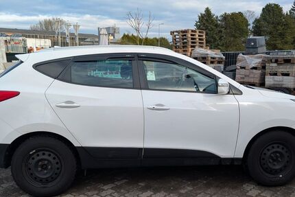 Hyundai ix35 193.455 km 8.500 &euro; Kleinostheim 63801