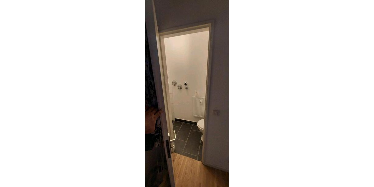Etagenwohnung Frankfurt am Main Oberrad - 2 Zimmer, 77 m&sup2;, 1.290&euro; | Angebot:25792464