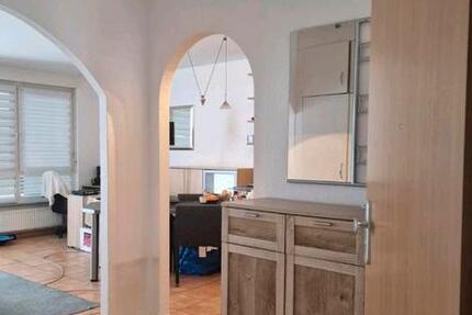 Wohnung Frankfurt am Main Eschersheim - 2 Zimmer, 58 m&sup2;, 1.200&euro; | Angebot:25641977