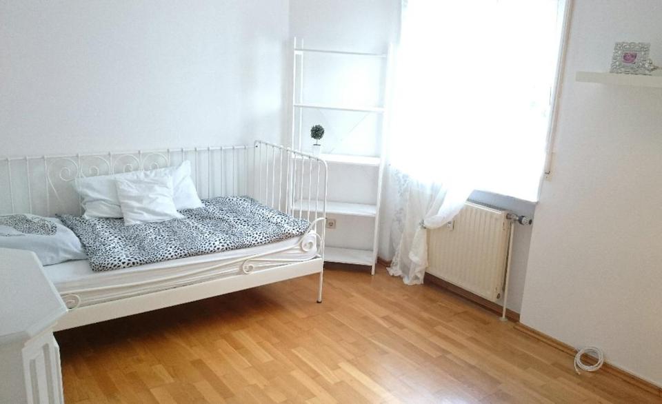 Erdgeschoßwohnung Obertshausen - 1 Zimmer, 11 m&sup2;, 385&euro; | Angebot:25883057