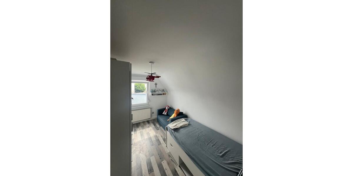Einfamilienhaus Hanau Großauheim - 11 Zimmer, 204 m&sup2;, 675.000&euro; | Angebot:26596274
