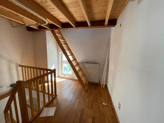 Einfamilienhaus Rosbach vor der Höhe - 2 Zimmer, 110 m&sup2;, 1.000&euro; | Angebot:27651687