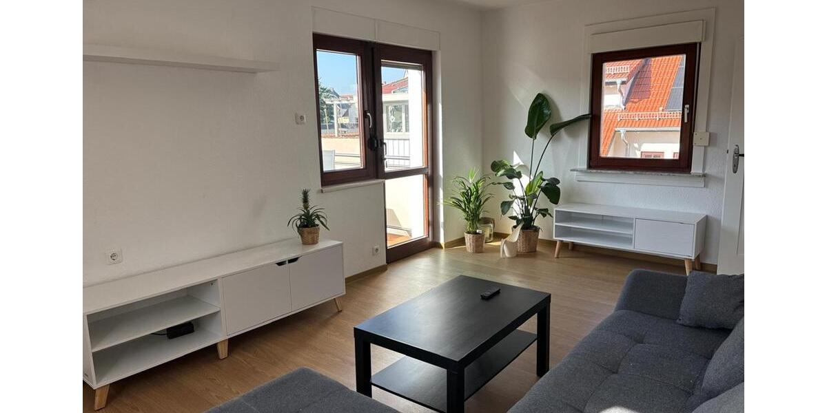 Etagenwohnung Wöllstadt - 3.5 Zimmer, 110 m&sup2;, 1.150&euro; | Angebot:24602213