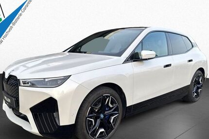 BMW iX 24.346 km 44.970 &euro; Bad Homburg 61352