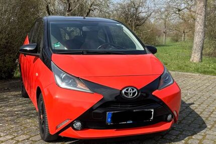 Toyota Aygo (X) 119.000 km 4.800 &euro; Altenstadt 63674