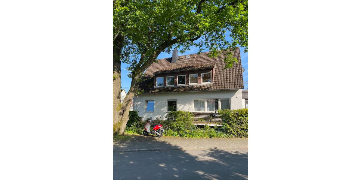 Etagenwohnung Friedrichsdorf - 4 Zimmer, 90 m&sup2;, 990&euro; | Angebot:26453427