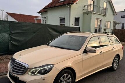 Mercedes-Benz E 200 490.920 km 4.900 &euro; Hanau 63452
