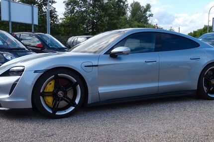 Porsche Taycan 41.000 km 74.900 &euro; Rodgau / Nieder-Roden 63110