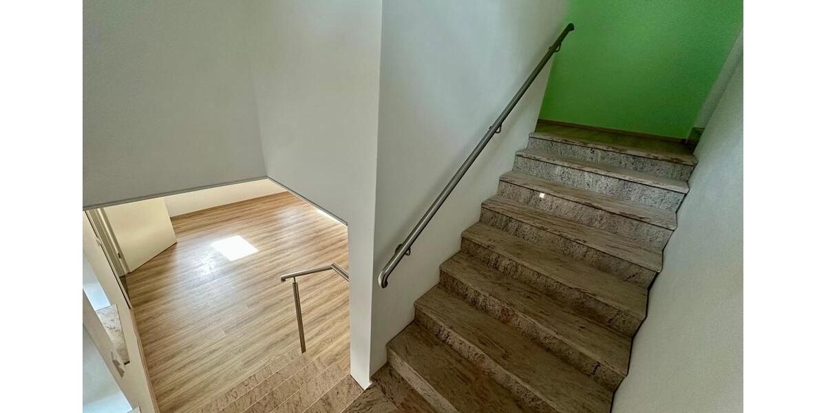 Einfamilienhaus Florstadt - 3 Zimmer, 113 m&sup2;, 1.350&euro; | Angebot:27620678