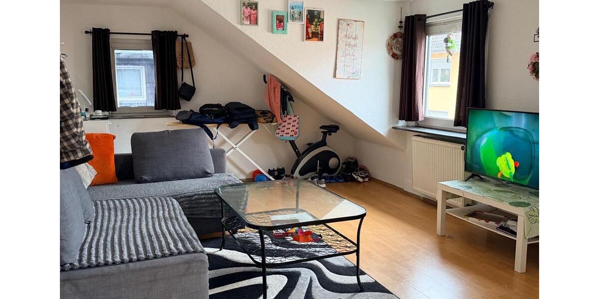 Dachgeschoßwohnung Frankfurt am Main Rödelheim - 2 Zimmer, 55 m&sup2;, 850&euro; | Angebot:25938869