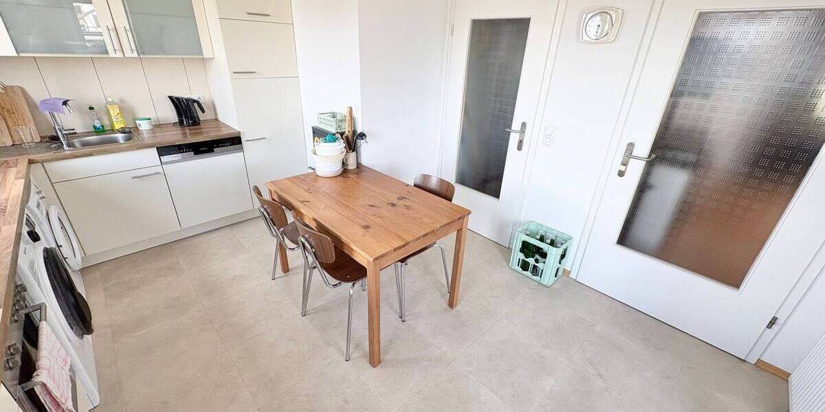 Etagenwohnung Aschaffenburg Innenstadt - 3 Zimmer, 95 m&sup2;, 950&euro; | Angebot:26929620